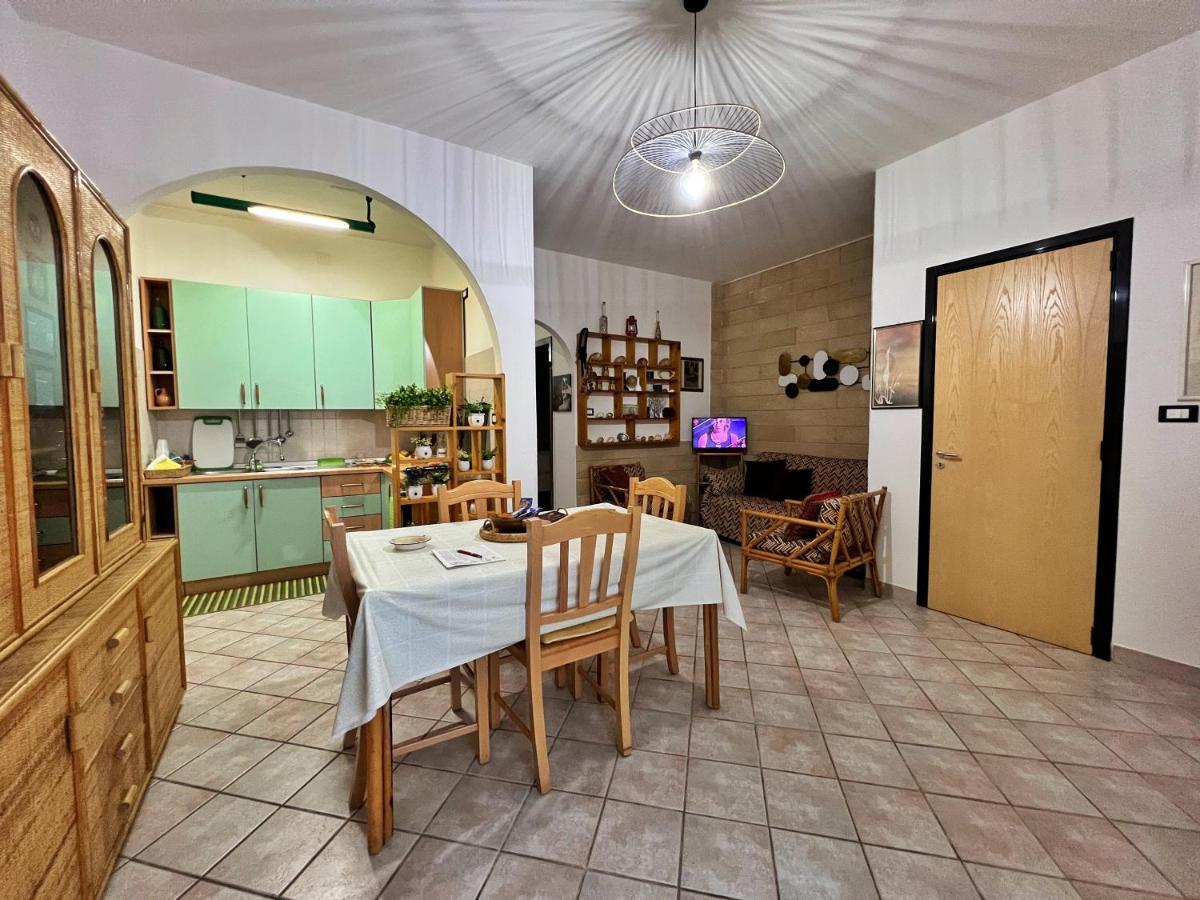 Casa Vacanza Rita Marina Di Pescoluse Eksteriør billede