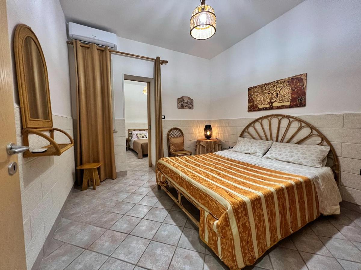 Casa Vacanza Rita Marina Di Pescoluse Eksteriør billede