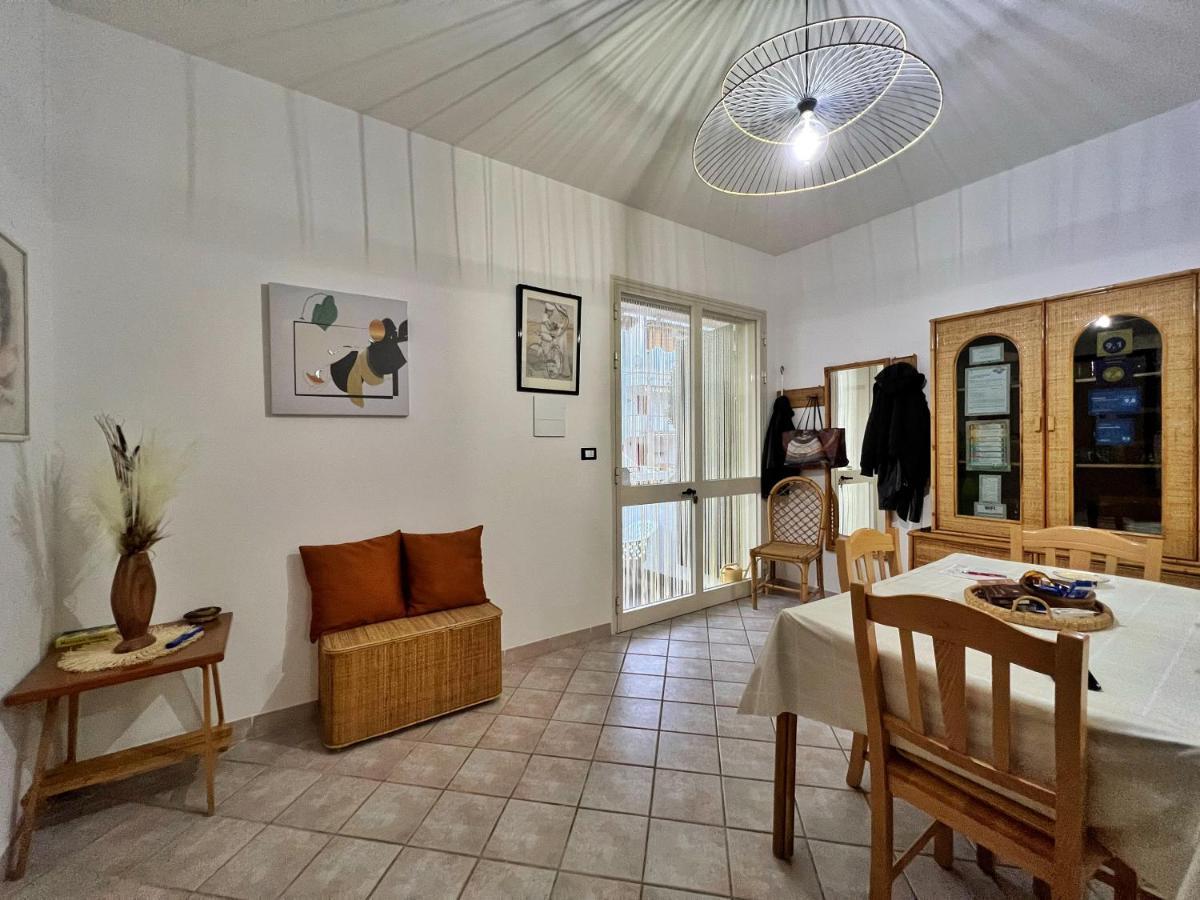 Casa Vacanza Rita Marina Di Pescoluse Eksteriør billede